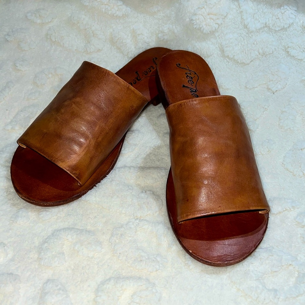 FREE PEOPLE Vincente Slide Sandals Brown Leather EU Size 39 “Lightly Worn”